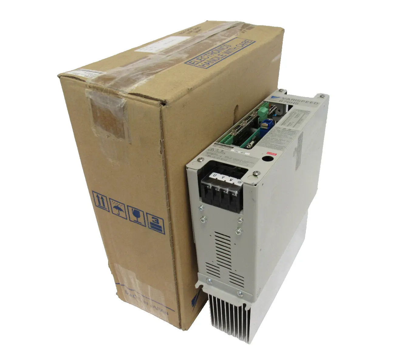 NEW YASKAWA CIMR-H5D40P7 SERVO DRIVE 40P75C CIMRH5D40P7