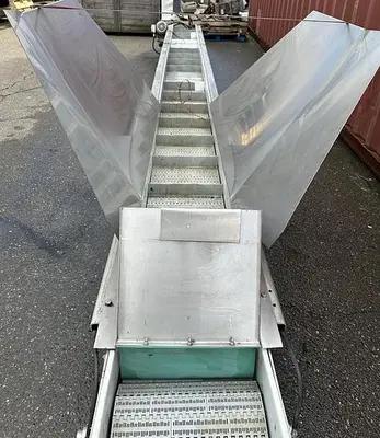21' Incline Modular Conveyor