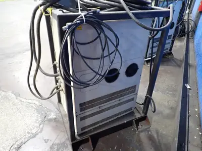 USED 2000 YASKAWA ELECTRIC CORPORATION YASNACXRCUP20
