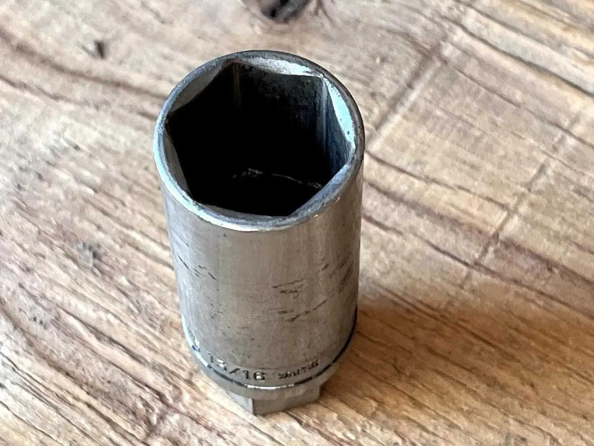 Chrome Vanadium Spark Plug Socket Crew Line 1/2" Square Drive 13/16" Japan