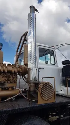 USED 1980 MACK DM600 TWIN STEER HEAVY DUTY OILFIELD PUMP / KILL TRUCK