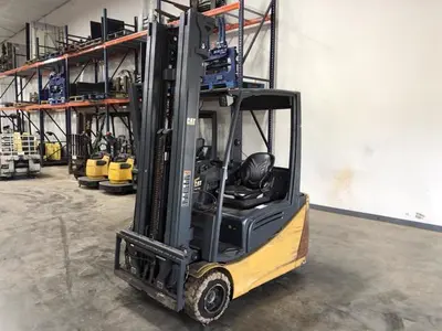USED 2015 CAT 2ET3500