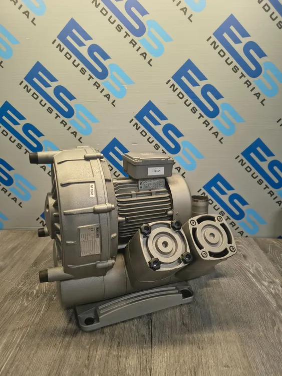 Used BECKER SV 8.190/1-01 Vacuum Pumps South Carolina US | ESS Industrial Equipment Sales #1280871