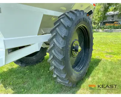 Used DALTON _UNKNOWN_ Broadcast Spreaders Iowa US | Keast Enterprises #1360192