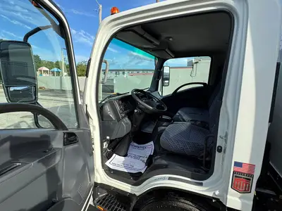 Used 2023 ISUZU NPR HD Box trucks Florida US | Truck and Van Outlet #1708746