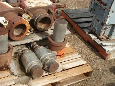 USED WESTERN ROUGHRIDER RR1000 TRIPLEX FRAC/MUD PUMP MODULE
