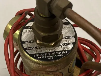 Used SKINNER LP5DB3150 Solenoid Valves Ohio US | Surplus Asset Holdings #1239166