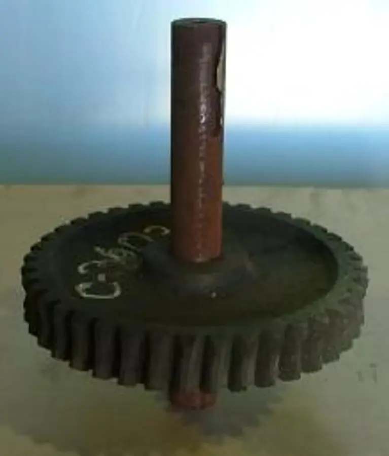 QTY. 1. 9 INCH DIAMETER 40 TOOTH GEAR ON KEYED 1 &...