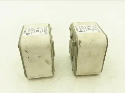 Bussman 170M6417 Fuse 700V 1400A IR700-200kA Lot of 2