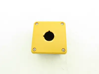Idec FB1W-111Y XW1E-TV412Q4MR Single Hole Pushbutton Box with Emergency Stop
