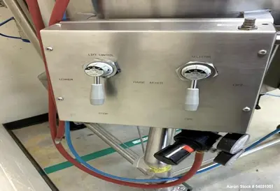Buy Used Apache Stainless Agitated Reactor – 200 Liter, 316/304 SS, Vertical