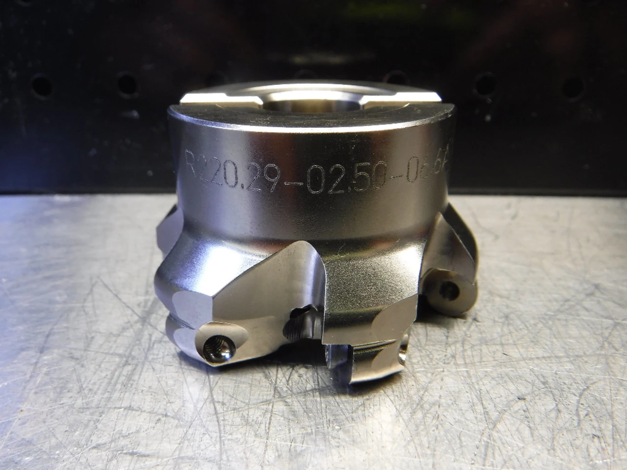 SECO 2.50" Indexable Facemill 3/4" R220.29-02.50-06.6A (LOC2836B)