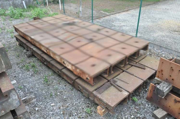 Used T-SLOT TABLE 4740 X 2070 X 300 MM Tables, Floor & Layout Plates BE | Apt International N.V #366558