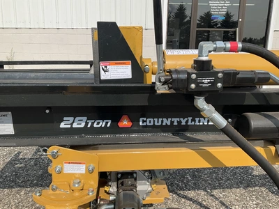 Used COUNTYLINE 28 TON LOG SPLITTER Skid Steer Log Splitters Michigan US | Miedema Asset Management Group #1321980