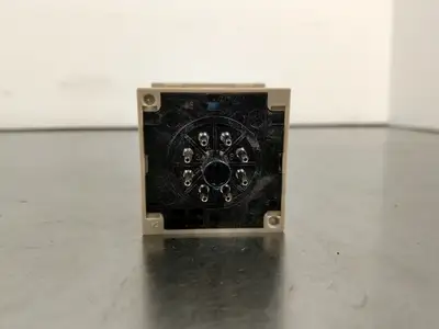 USED Omron H3CR-A8