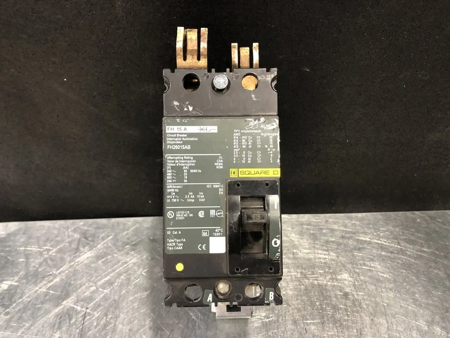 USED SQUARE D FH26015AB