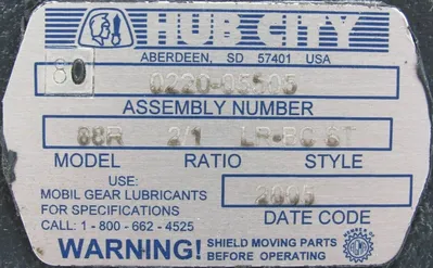 NEW HUB CITY 0220-05505 GEAR BOX 2:1 88R LR-BCST 1-3/8" DIA. 022005505