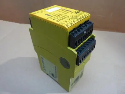 USED PILZ PNOZX8P24VDC3N/O2N/C2SO
