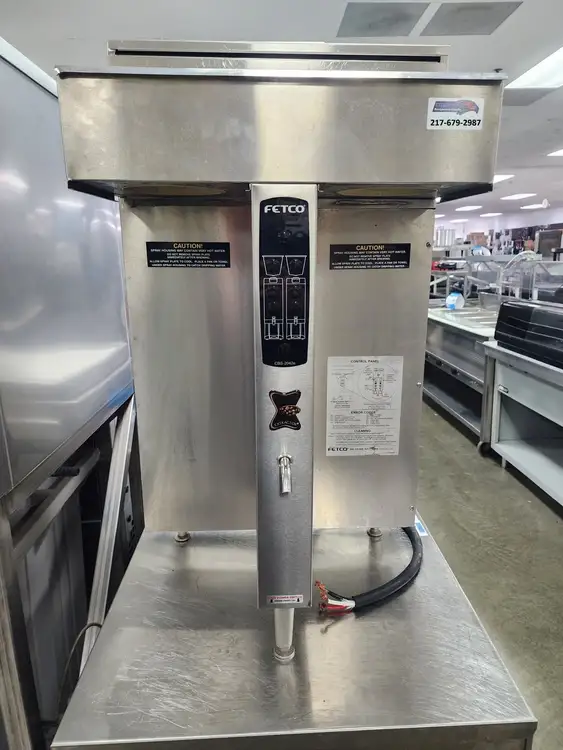 Used Fetco Used FETCO CBS-2042E Extractor Commercial Coffee Brewer Machine 120/208-240V Coffee Equipment Illinois US | Falcon Restaurant Supply #1376608