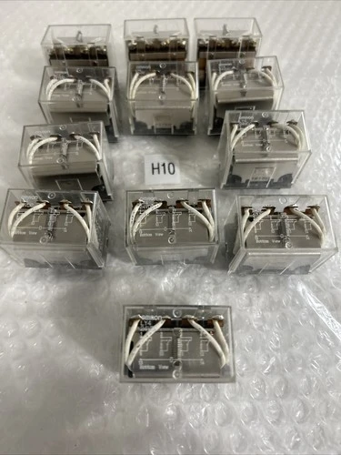 NEW Omron TYPE LY4