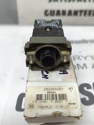 New | in-Stock TELEMECANIQUE ZB2BW061 Contact Blocks Ohio US | Surplus Asset Holdings #1246074