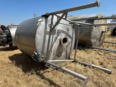 Tank, 2,250 Gallon, S/st, Slight Cone Bottom, Storage Tank #S744585