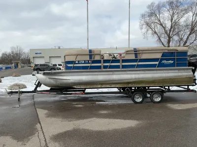 Used 2015 BENTLEY 220 FISH N RIDE Boats (Misc) Michigan US | Miedema Asset Management Group #1693321