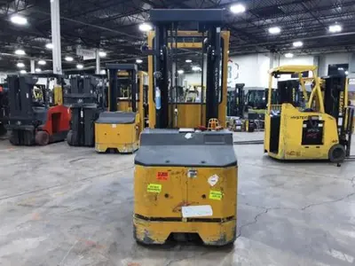 USED 2020 YALE OS030