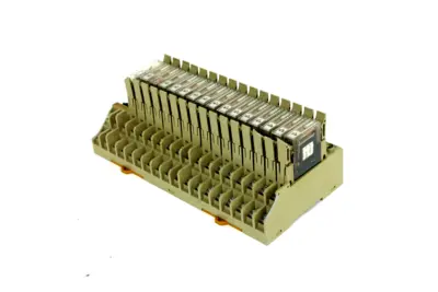 USED OMRON G7TC-OC16