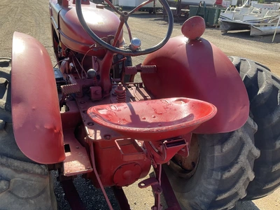 Used 1947 INTERNATIONAL HARVESTER I-6 STANDARD Agricultural Tractors Michigan US | Miedema Asset Management Group #1580096