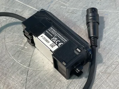 USED KEYENCE GT271CP
