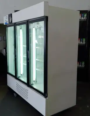 Fisher Scientific Isotemp 3 Glass Door Laboratory Refrigerator 72Cf (2019)