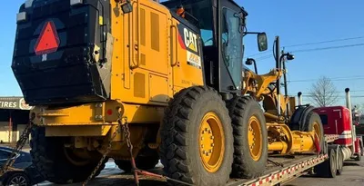 USED 2016 CATERPILLAR 140M3