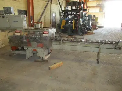 1986 UNILOY 350R4 Extrusion Other, Blow Molder | Mark One Machinery (3)