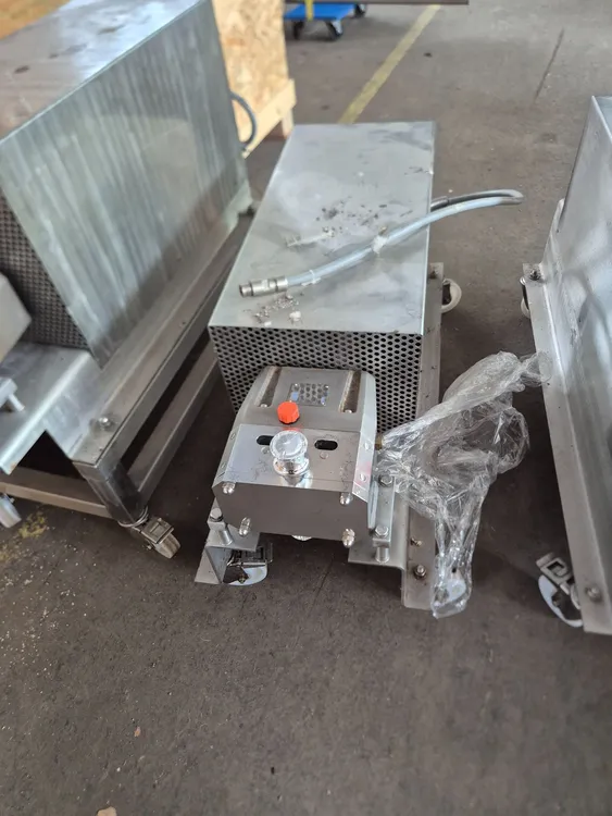 Used JOHNSON PUMP 2/0017 Centrifugal Pumps CZ | Perry Equipment #1266879