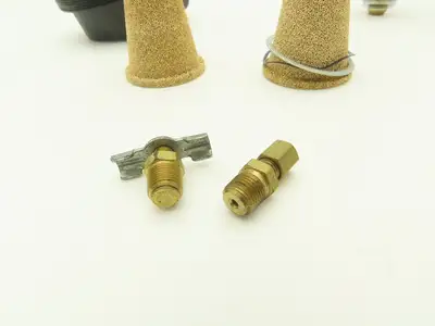 Master Pneumatic MRS100-8 Silencer Reclassifier Filter 1" NPT W/Drain Lot of 2