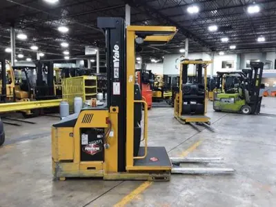 USED 2020 YALE OS030