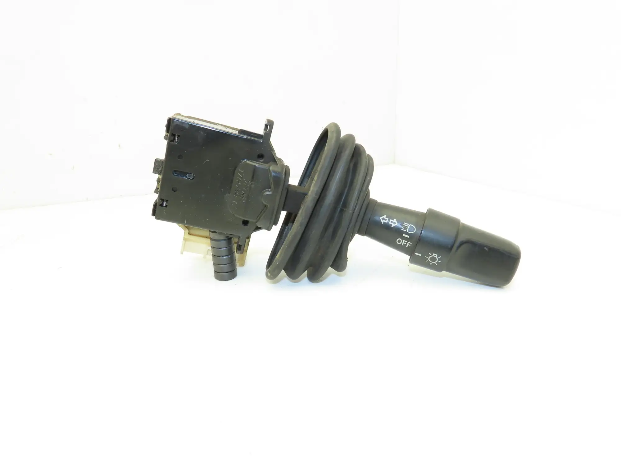 Toyota 17A089 C Electric Forklift Lighting Switch Control OEM 7FBCU25