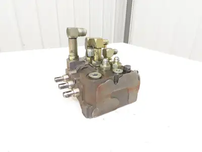 Yale Hydraulic 3-Spool Forklift Mast Control Valve Off ERP035TF