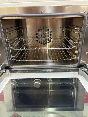 Cadco Roberta XAF003 Countertop Convection Oven Fully Refurbished