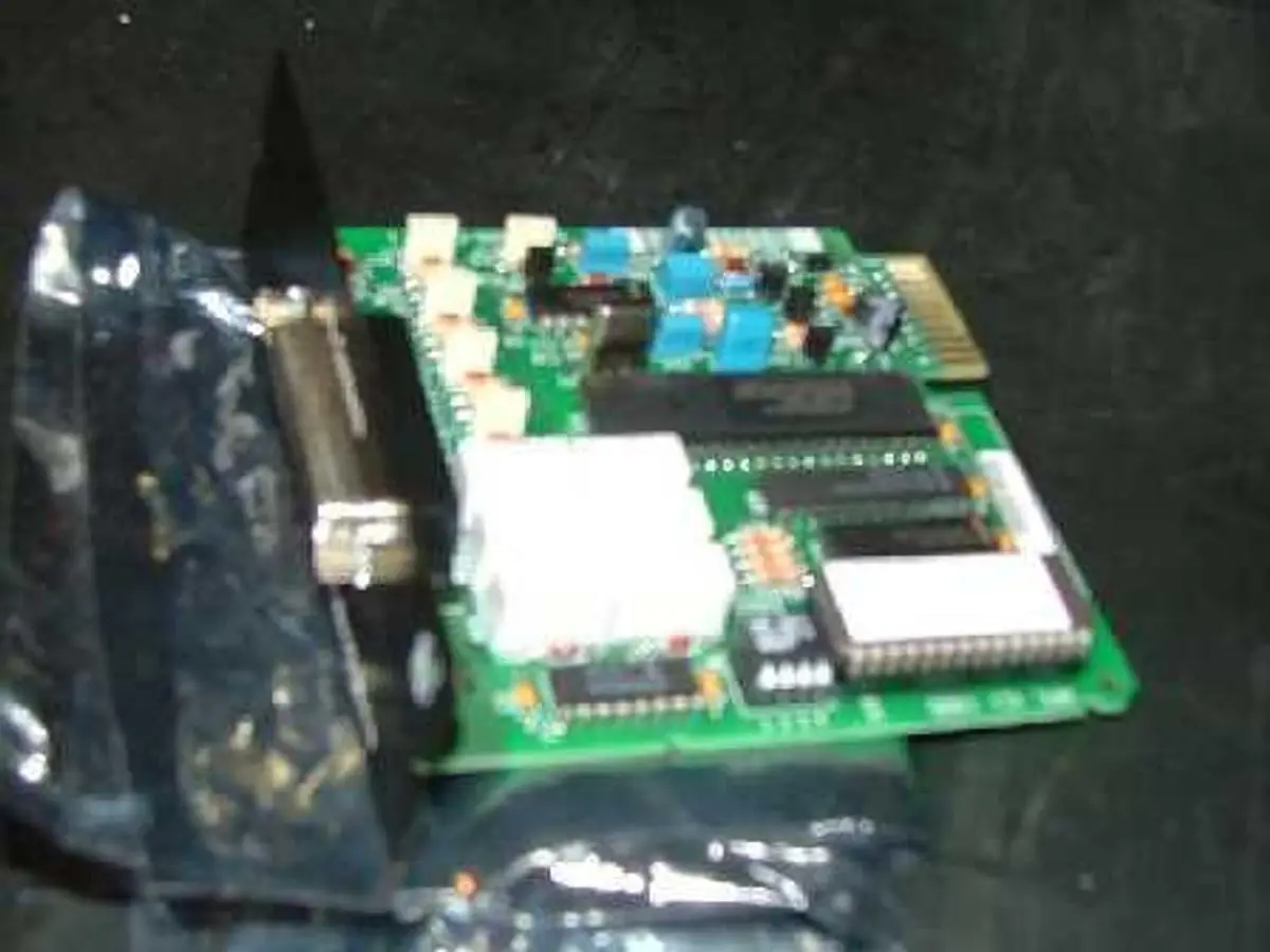 QTY. 1. APC AP 9610 RELAY I/O MODULE. CARD...
