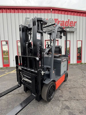 USED 2019 TOYOTA 8FBCU25