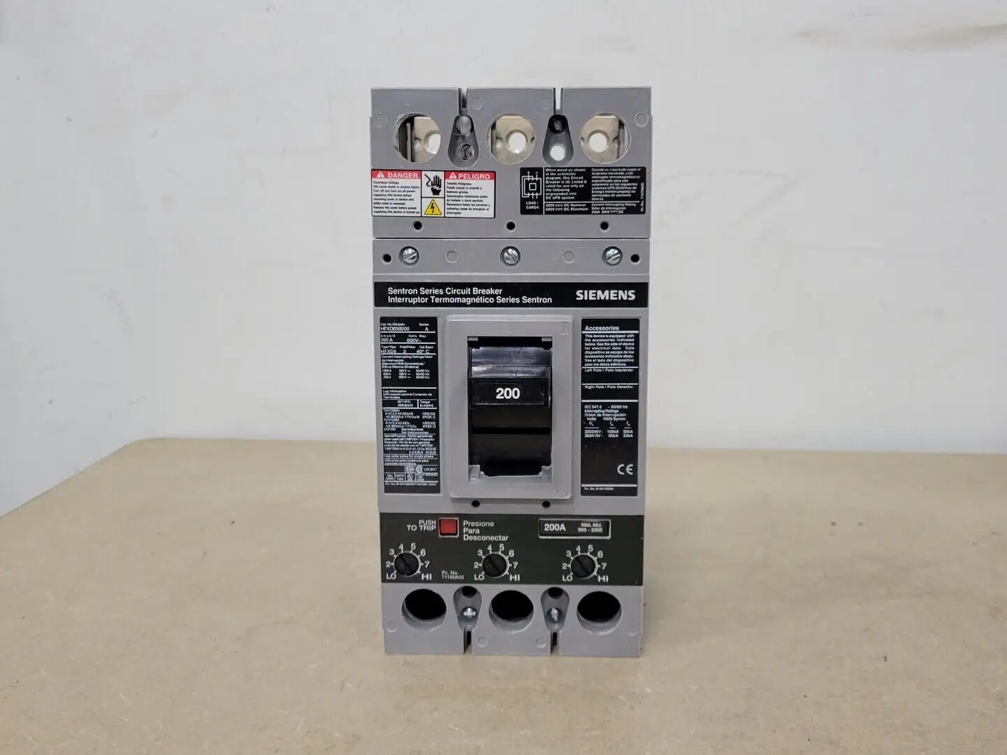 NEW SIEMENS HFXD63B200