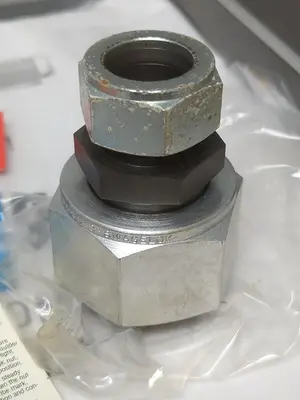 New | in-Stock SWAGELOK S-1610-R-24 Speed Reducers Ohio US | Surplus Asset Holdings #1242682