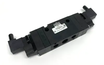 B562BB549C | Parker  Double Solenoid Valve 3-Port 3/8" P2E-KV32C Solenoids - New