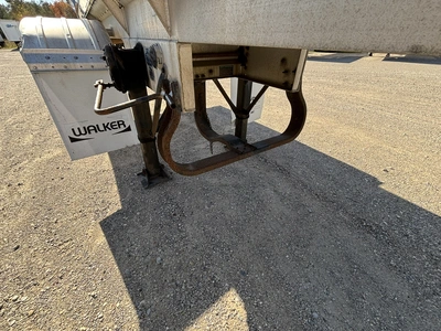 Used 2017 WALKER MILK TANKER TRAILER Liquid Supply Trailers Michigan US | Miedema Asset Management Group #1709518