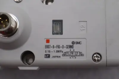 NEW SMC EVS7-8-FIG-D-3ZRM0 Valve 9 AVAILABLE STOCK S-390