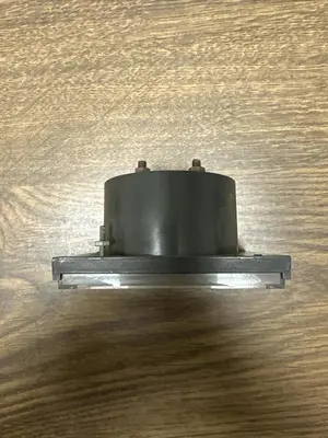 USED API ES10MV