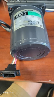 USED Oriental Motor 5IK40GN-SW induction motor