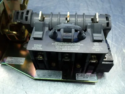 NEW ALLEN BRADLEY 1494FNF30